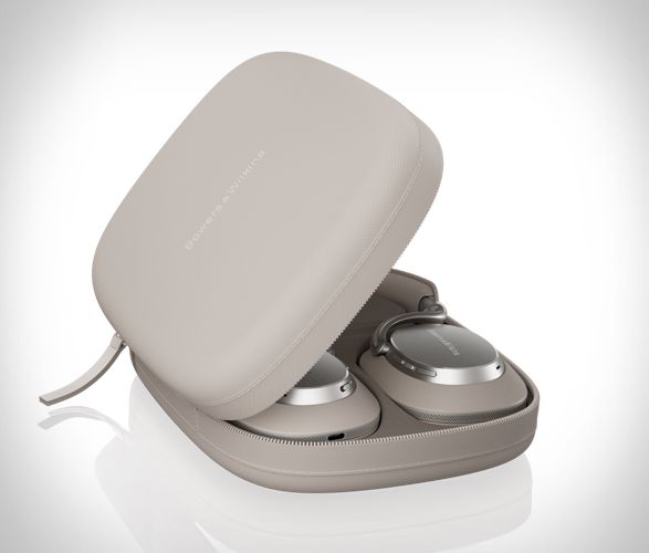 bowers-wilkins-px8-s2-headphones-4.jpg | Image