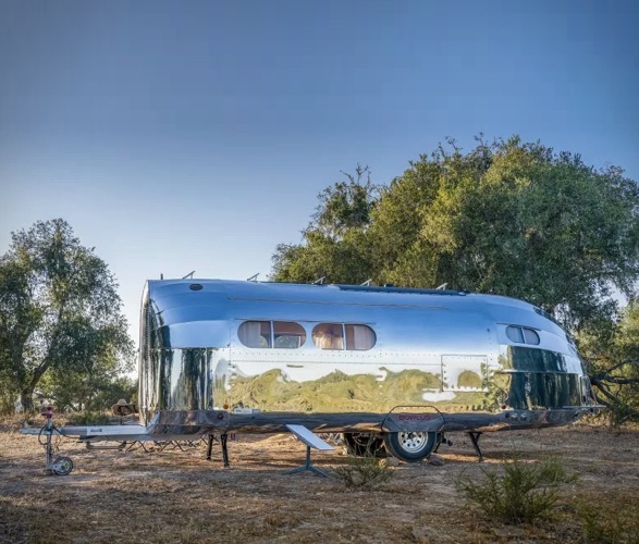 bowlus-volterra-electric-trailer-1.jpg | Image