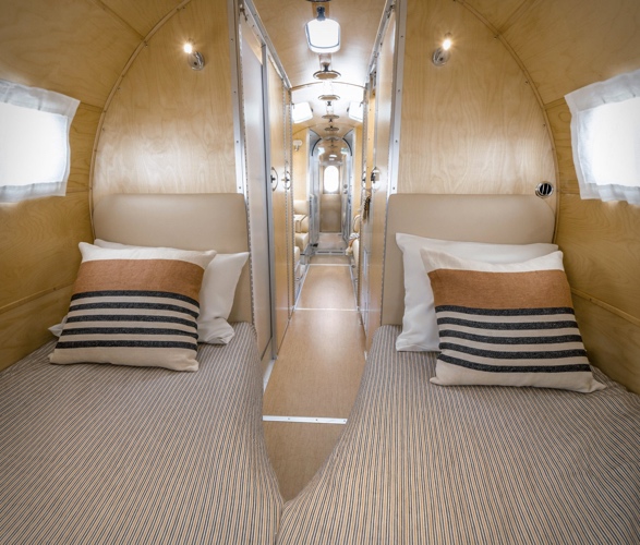 bowlus-volterra-electric-trailer-3.jpg