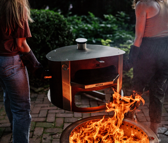 breeo-live-fire-pizza-oven-4.jpg | Image