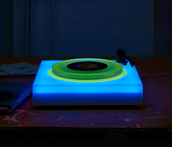 brian-eno-turntable-2.jpg | Image