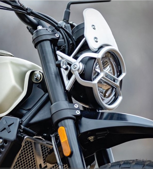 brixton-crossfire-500-xc-9.jpg