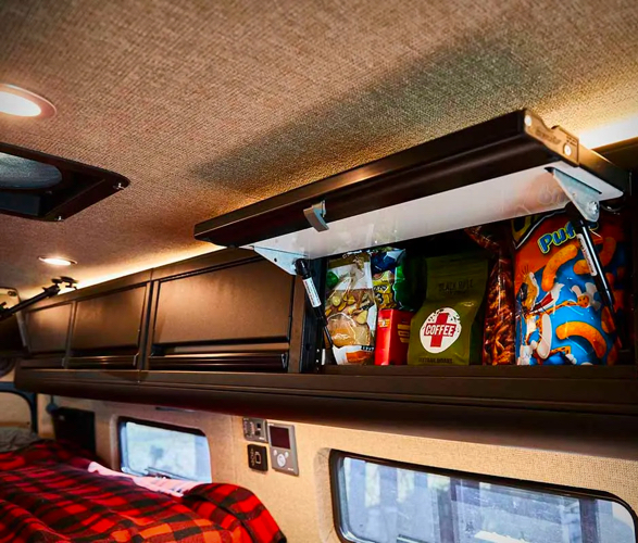 bruce-banner-camper-11.jpg