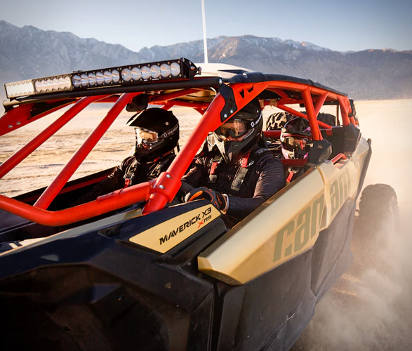 can-am-maverick-x3-max-8.jpg