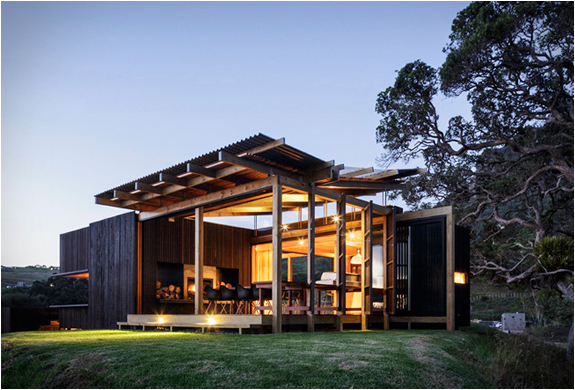 castle-rock-house-herbst-architects-8.jpg
