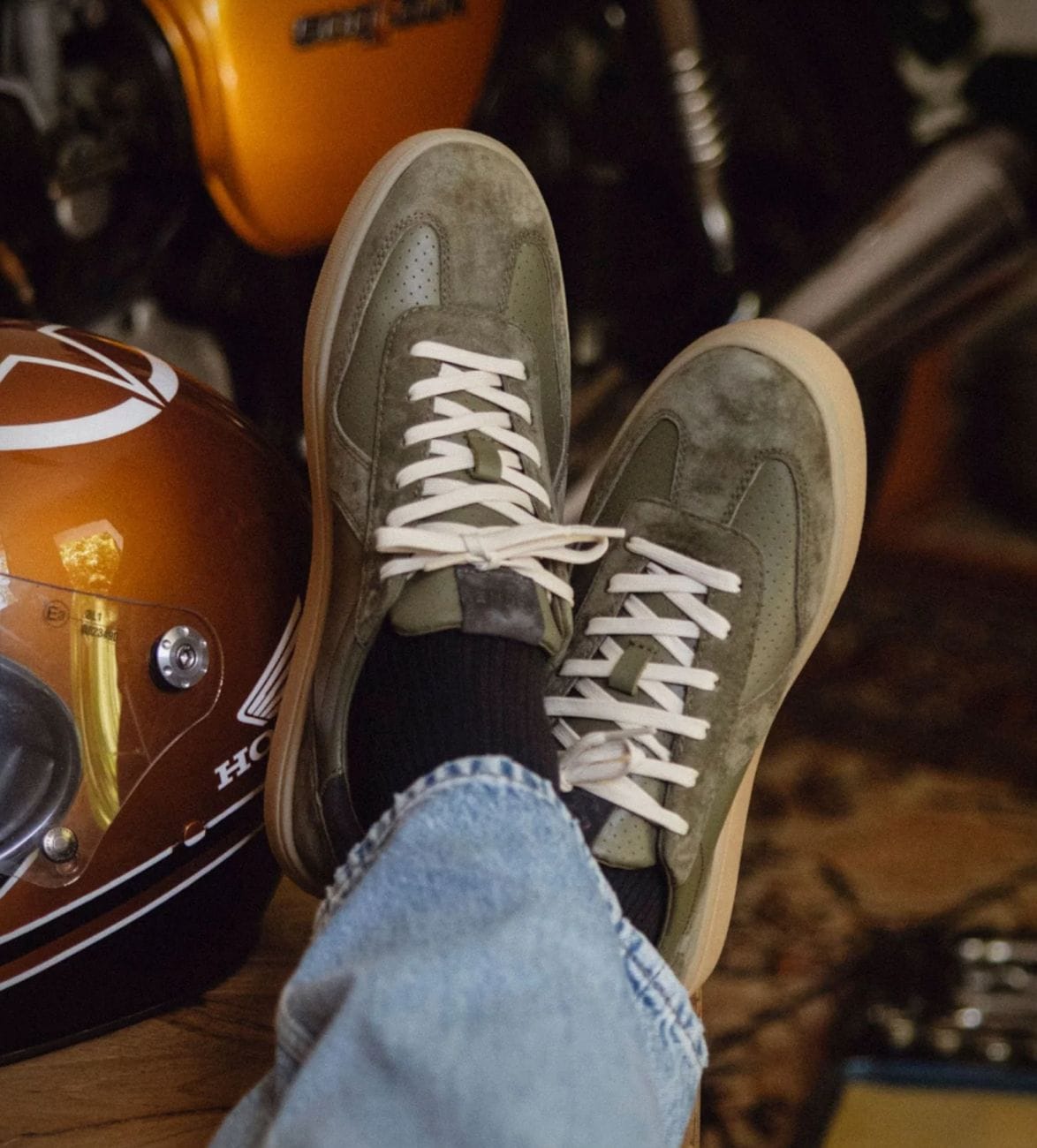 clae-bastian-sneaker-2.jpg | Image