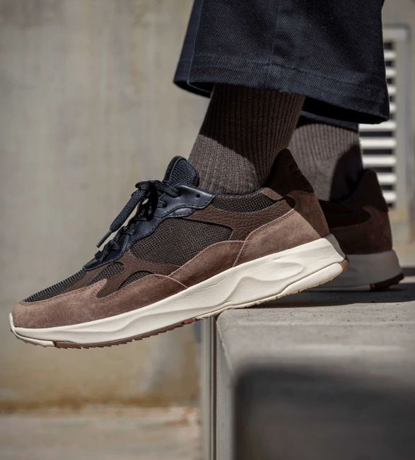 clae-zuma-taupa-black-5.jpg | Image