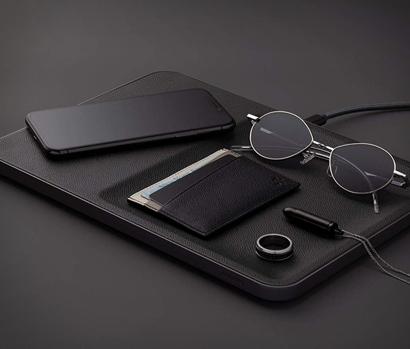 courant-wireless-charging-tray-5.jpg | Image