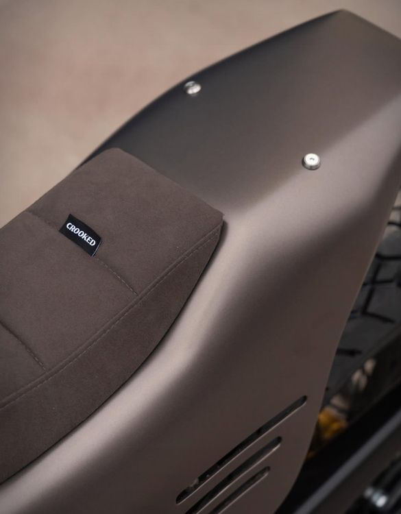 crooked-yamaha-xsr700-5.jpg | Image