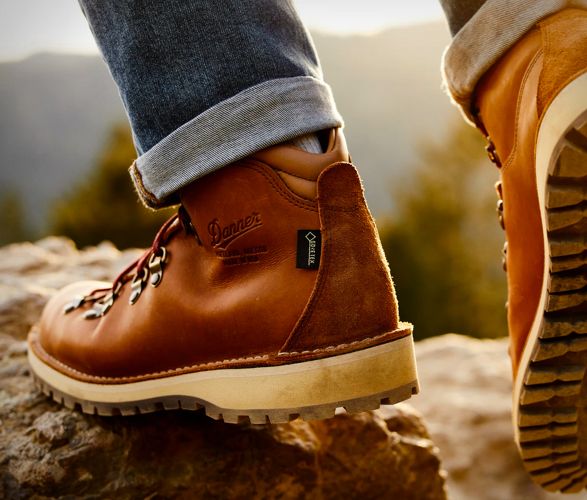 danner-huckberry-mountain-pass-boots-3.jpg | Image