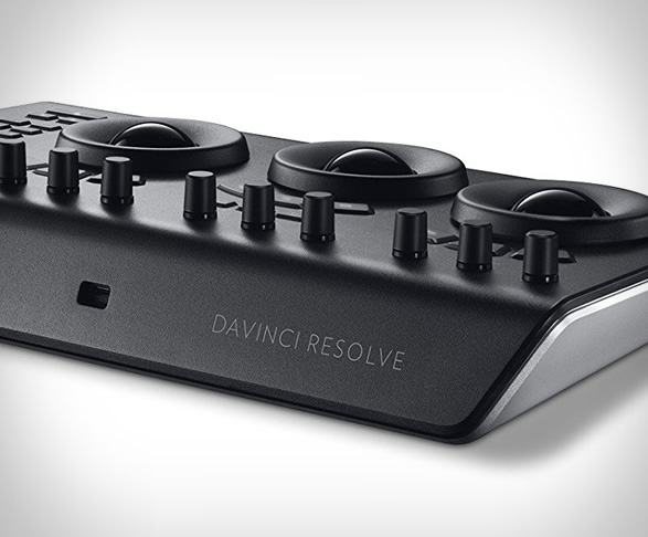 DaVinci Resolve Micro Panel DaVinci Resolve Micro Panel