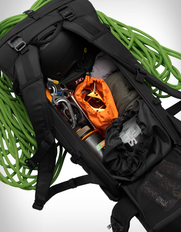 db-fjall-backpack-7.jpg