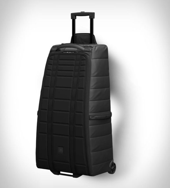 db-journey-hugger-bag-3.jpg | Image