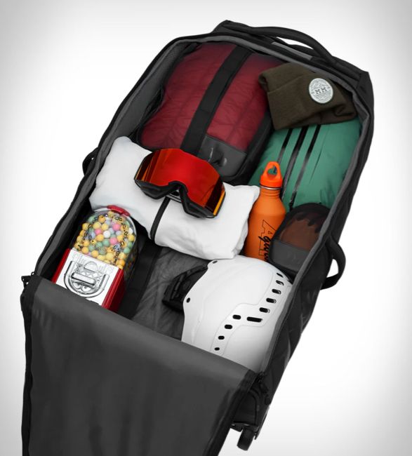 db-journey-hugger-bag-4.jpg | Image