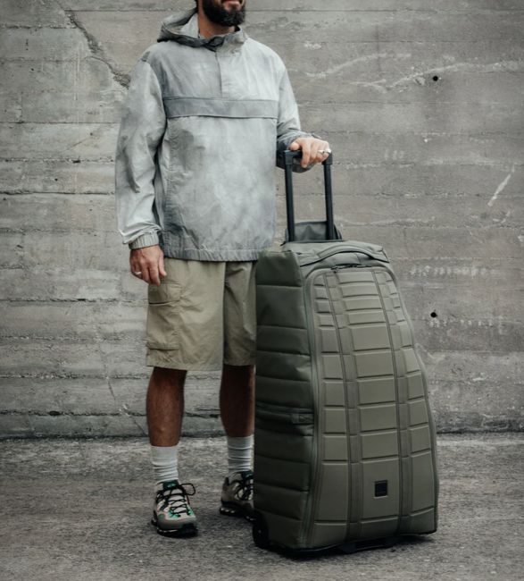 db-journey-hugger-bag-5.jpg | Image