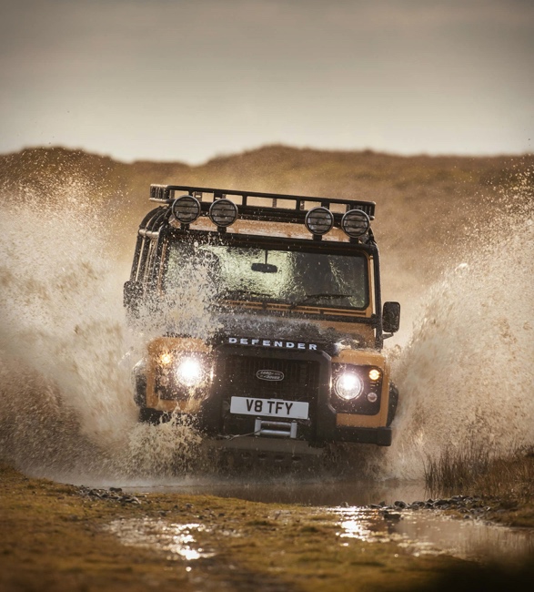defender-works-v8-trophy-8.jpg