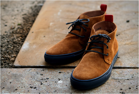 Del toro chukka boots shop