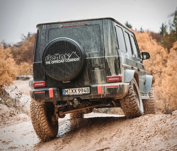 delta4x4-g-class-off-road-kit-10.jpg