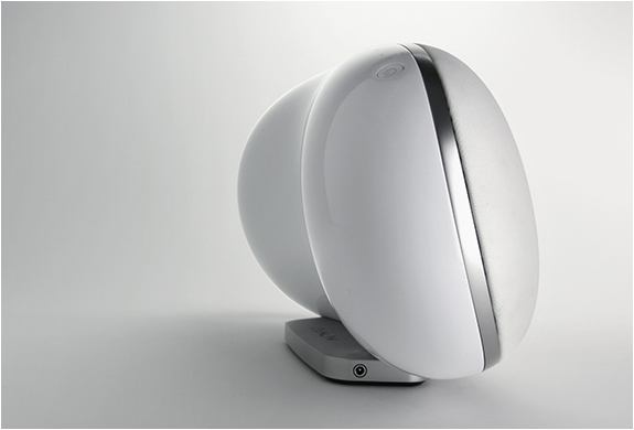 denon-cocoon-speaker-dock-4.jpg | Image