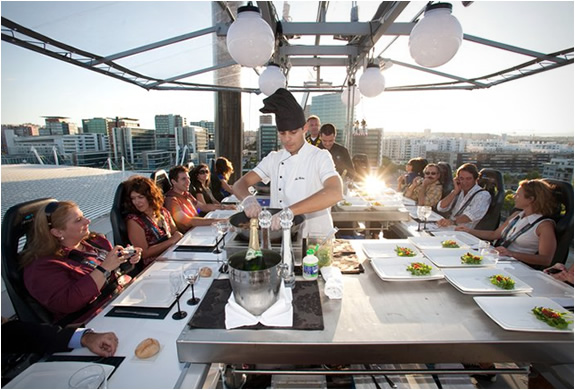 dinner-in-the-sky-4.jpg | Image