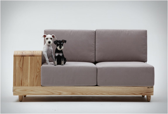 dog-house-sofa-seungji-mun-3.jpg | Image