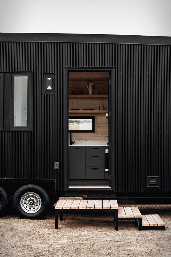 drake-tiny-house-2.jpg | Image