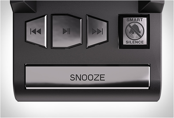 dreamer-alarm-clock-speaker-dock-4.jpg | Image