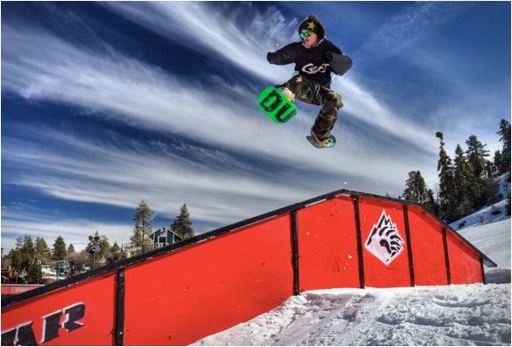 dual-snowboards-4.jpg | Image