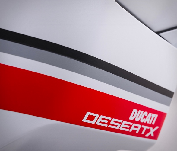 ducati-desertx-10.jpg