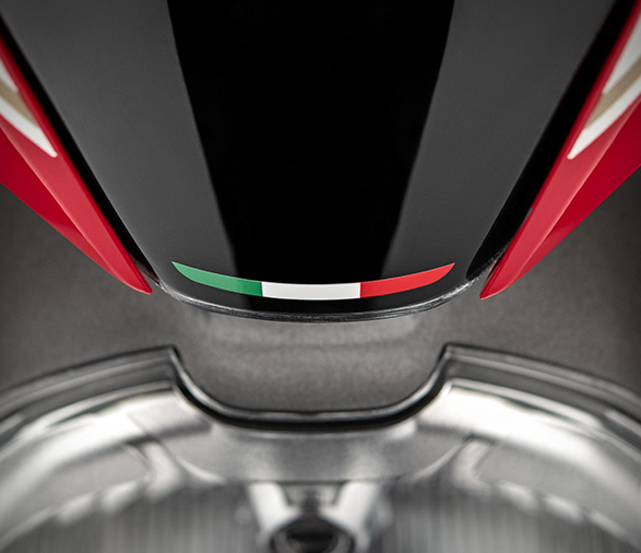 ducati-monster-1200-25th_anniversary-7.jpg