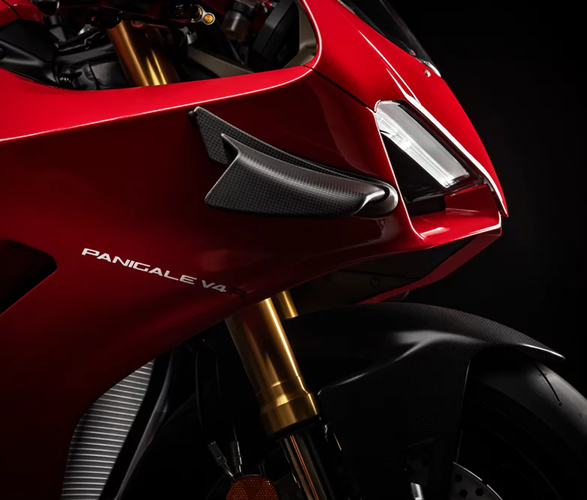 ducati-panigale-v4-r-5.jpg