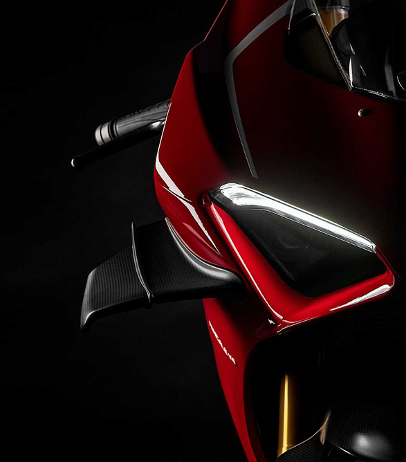 ducati-panigale-v4-r-7.jpg