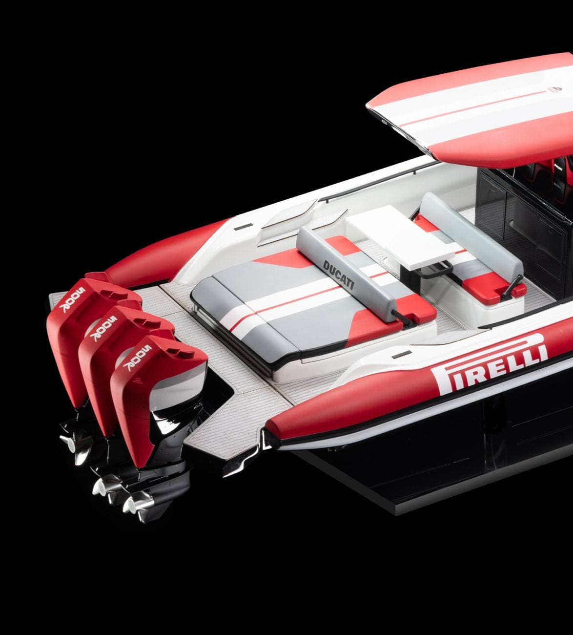 ducati-pirelli-44-speedboat-5.jpg | Image