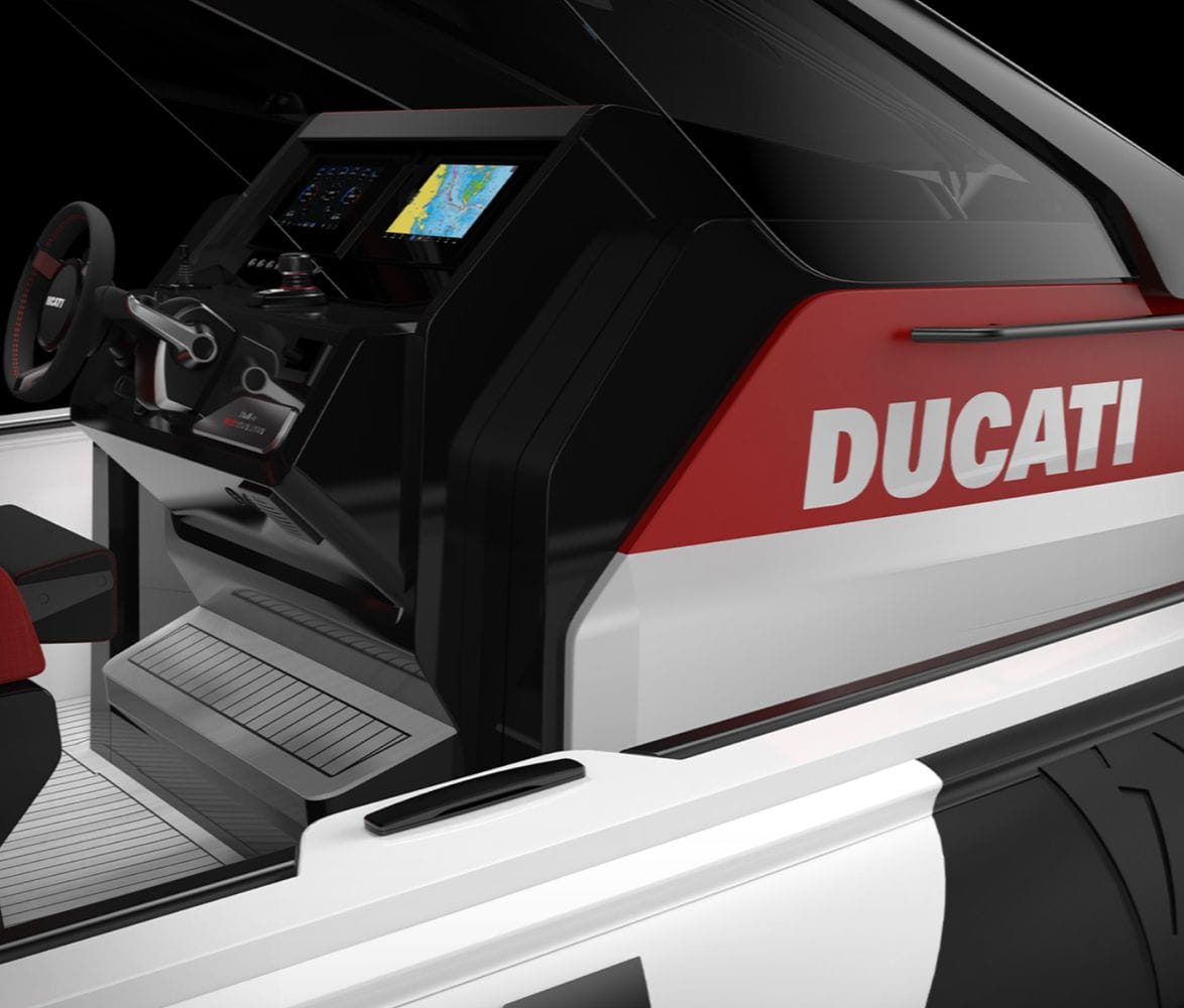 ducati-pirelli-44-speedboat-6.jpg | Image