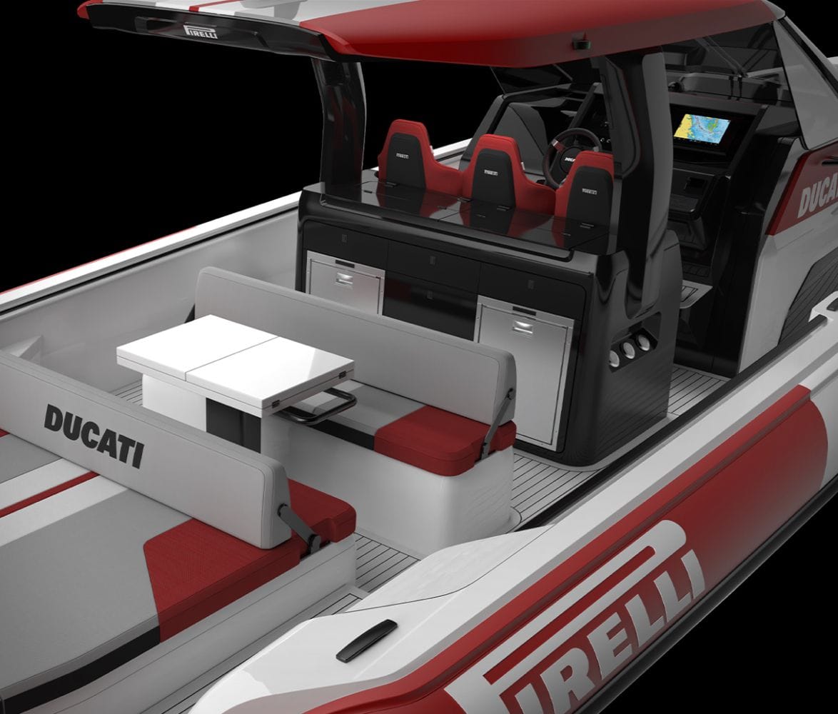 ducati-pirelli-44-speedboat-8.jpg | Image