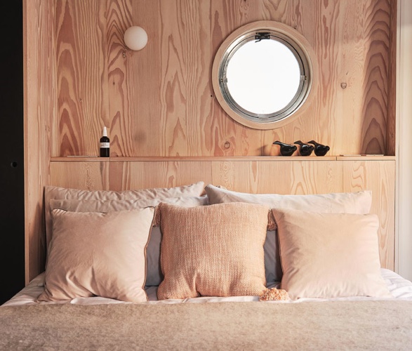 dusky-parakeet-houseboat-8.jpg
