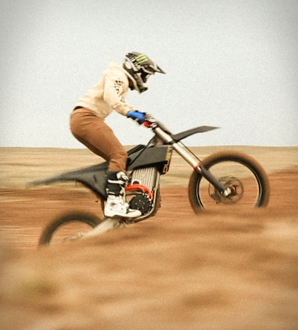 dust-electric-dirt-bike-6.jpeg