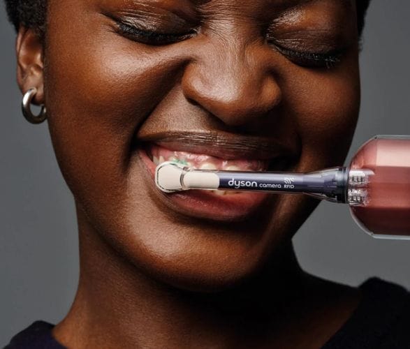 dyson-camerajet-electric-toothbrush-3.jpg | Image