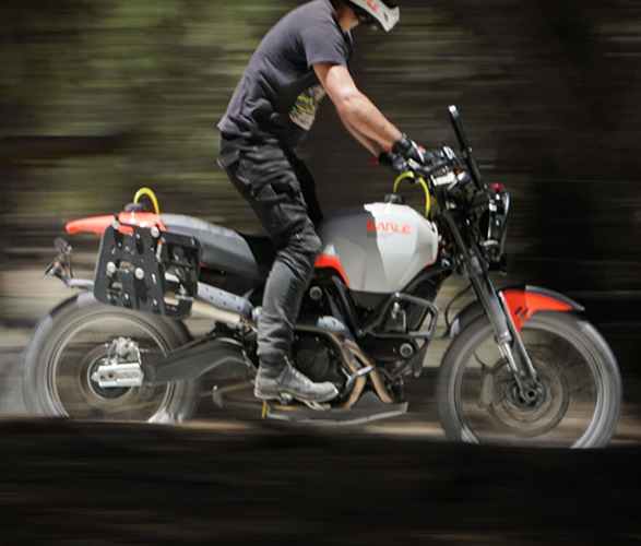 earle-ducati-alaskan-11.jpg