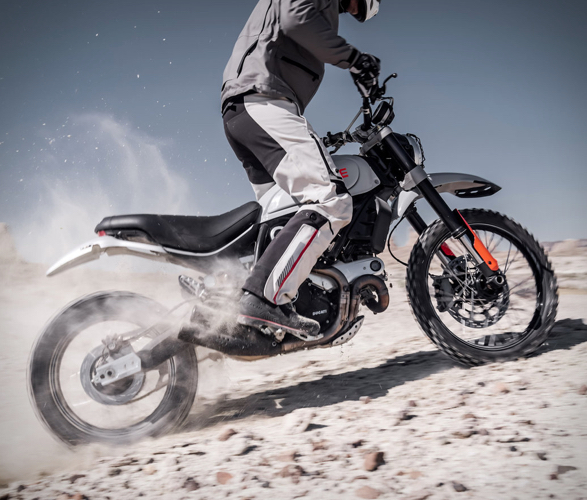 earle-ducati-alaskan-junior-2.jpg | Image
