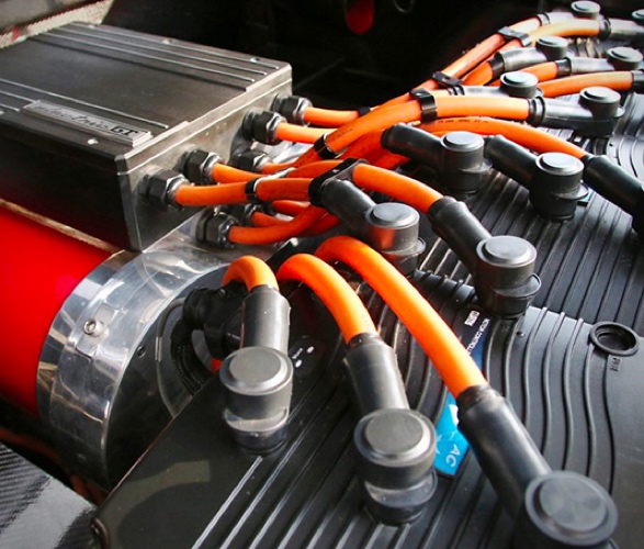 electric-gt-ev-conversion-crate-motor-3-a.jpg | Image