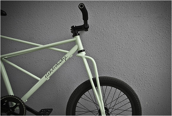 elektrokatze-street-bike-2.jpg | Image