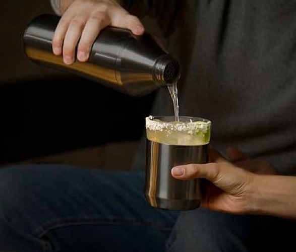 elevated-craft-hybrid-cocktail-glass-5.jpeg | Image