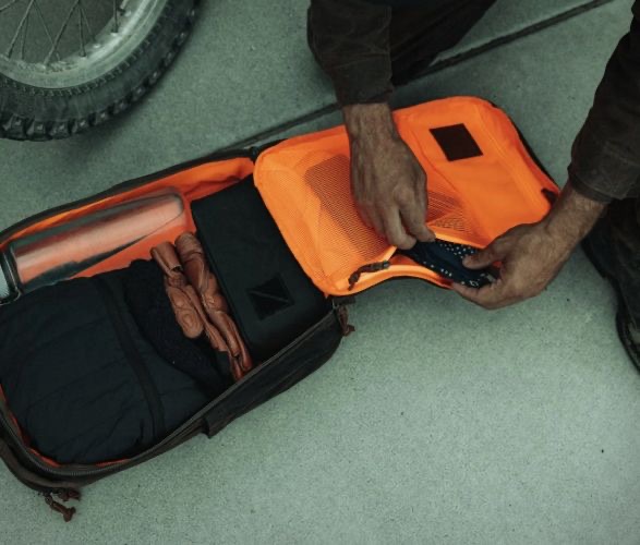 evergoods-civic-travel-bag-8.jpeg