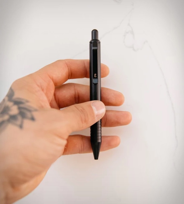 everyman-grafton-mini-pen-5.jpg | Image