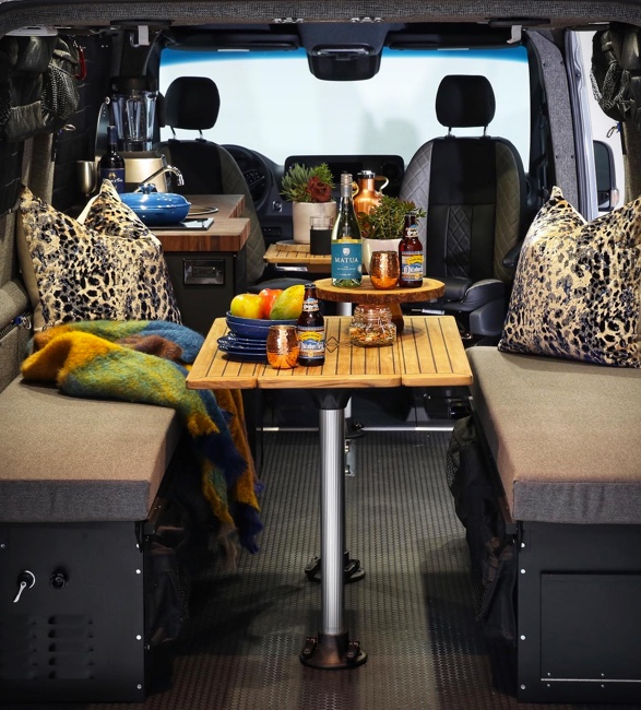 exclusive-outfitters-sprinter-13.jpg