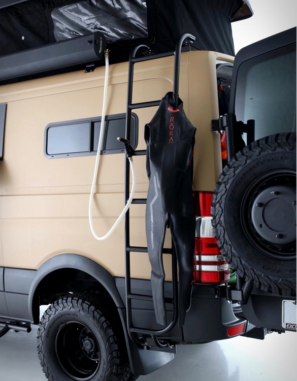 exclusive-outfitters-sprinter-18.jpg