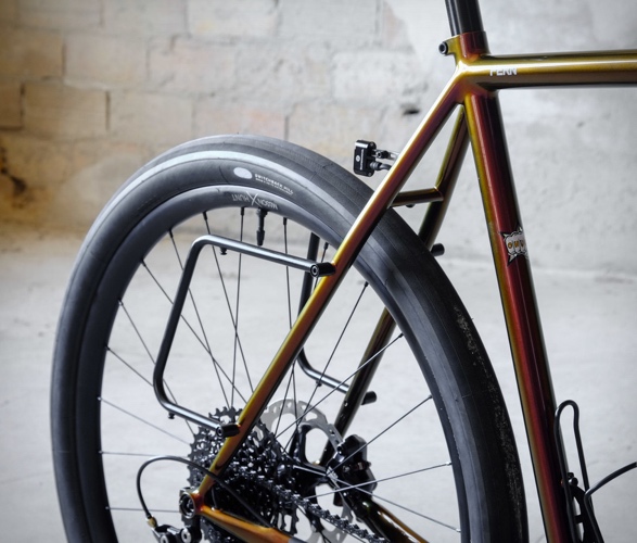 fern-chuck-650b-touring-bike-6.jpg