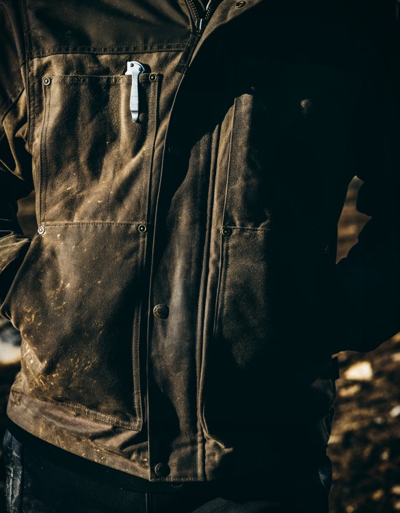 filson-alcan-canvas-cruiser-3.jpg | Image