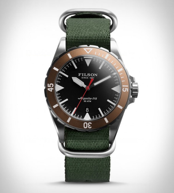 Filson dive watch discount